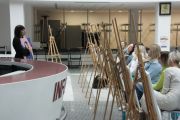 Warsztaty malowania intuicyjnego z Wioletą Zysk w Galerii Sztuki Ratusz, foto nr 2, MOK Legionowo