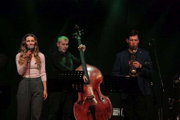 jazzdladzieci2.jpg (39 KB)